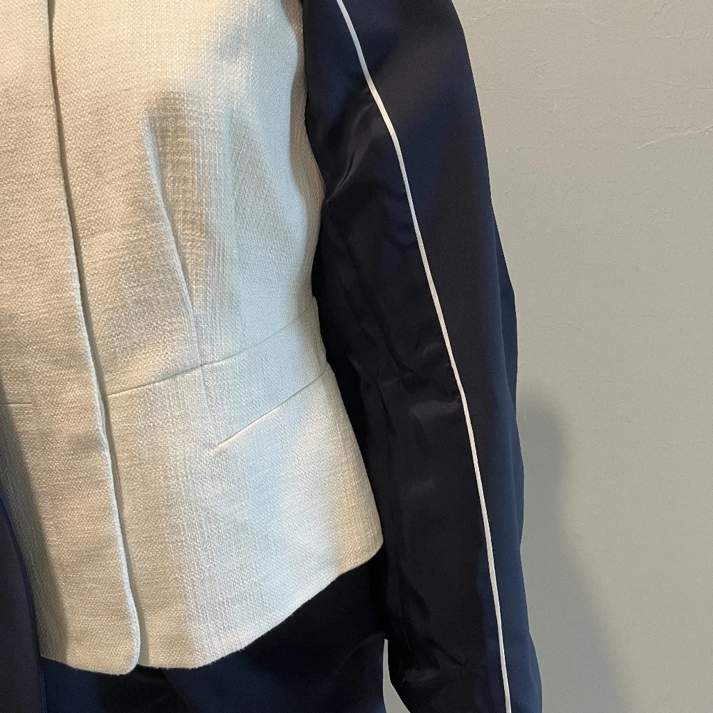 J Crew Cap Sleeve Ivory Textured Vest   Size 8  New With Tags